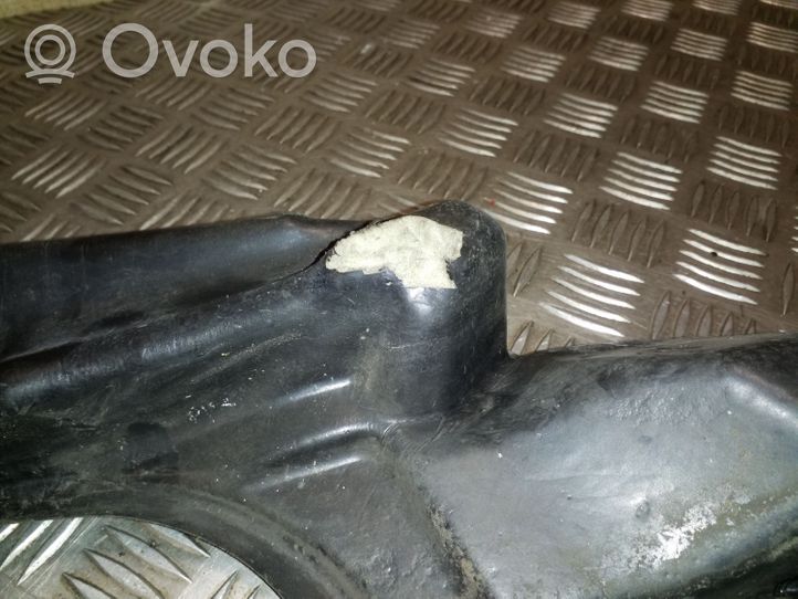 Volvo S60 Wygłuszenie / Pianka błotnika przedniego 31265385