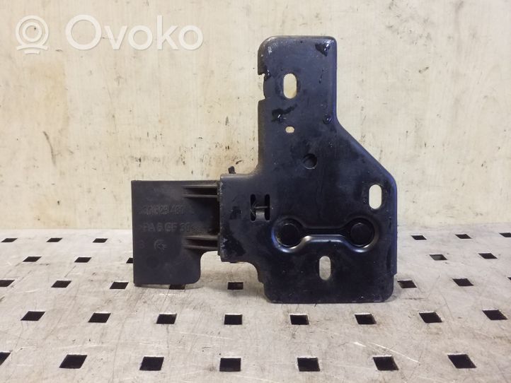 Volkswagen Polo IV 9N3 Engine bonnet/hood lock/latch loop/hook 6Q0823480D