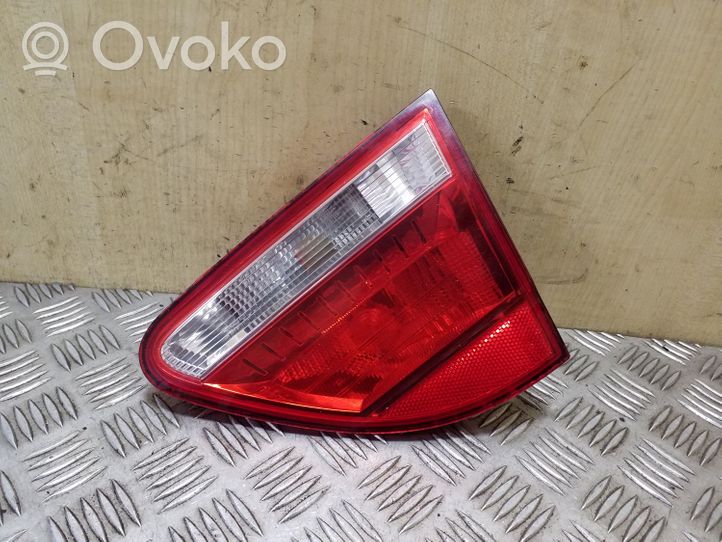 Seat Exeo (3R) Lampy tylnej klapy bagażnika 3R5945094B