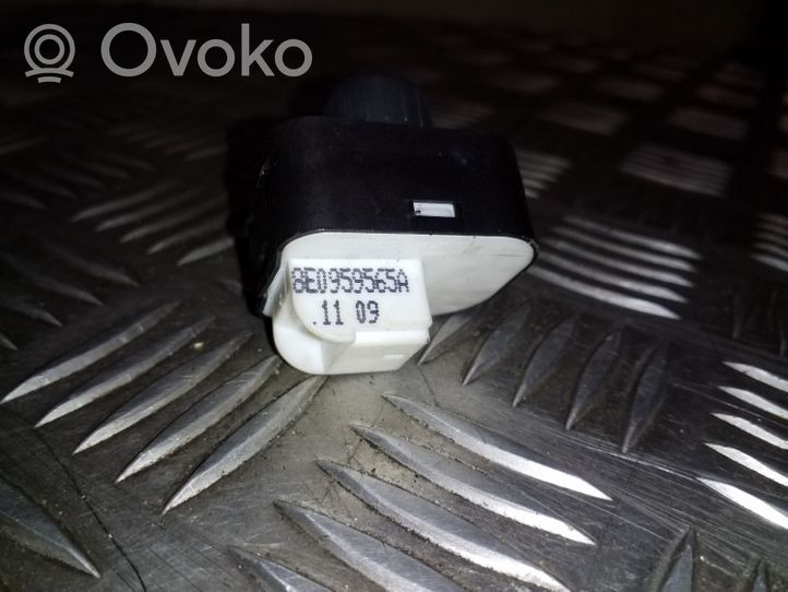 Seat Exeo (3R) Sivupeilin kytkin 8E0959565A