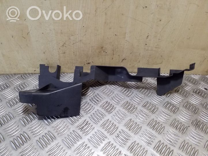 Seat Exeo (3R) Välijäähdyttimen ilmanohjauksen ilmakanava 3R0121283A