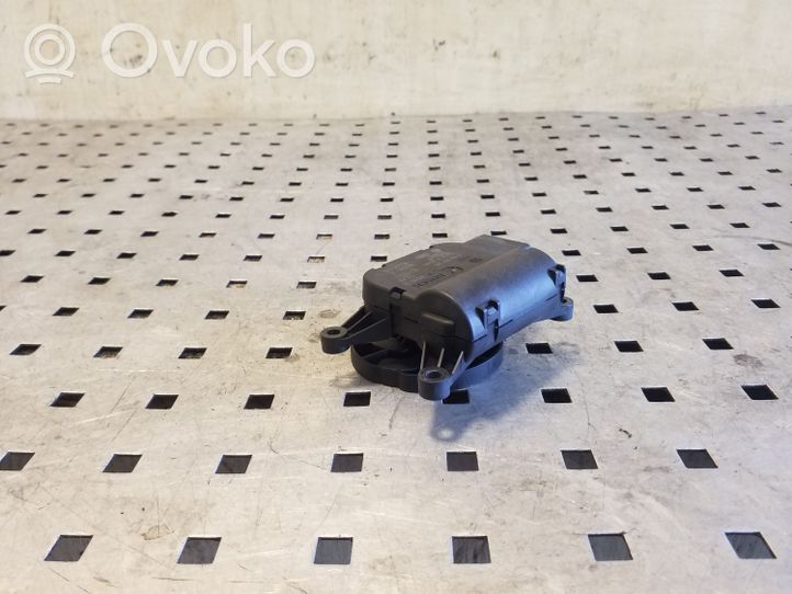 Seat Exeo (3R) Tuloilmaventtiilin käyttömoottori 0132801310