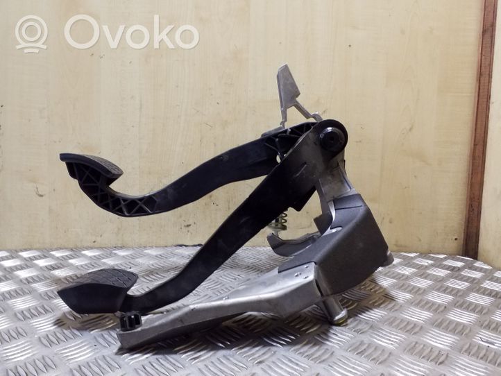 Seat Exeo (3R) Poljinkokoonpano 8E2721316K