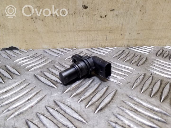 Volkswagen Touareg II Camshaft position sensor 07L905163A