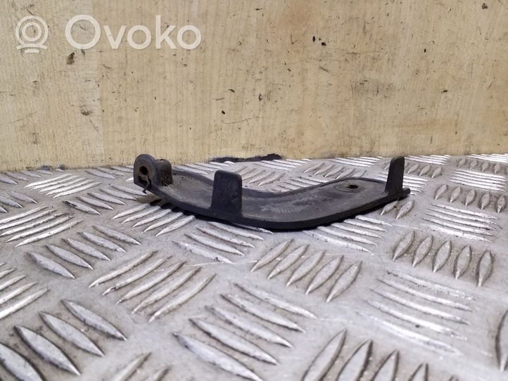 Toyota Corolla Verso AR10 Front mudguard 