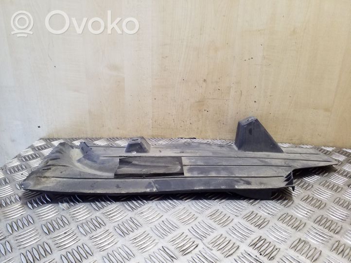 Volvo V50 Couvre soubassement arrière 30681921