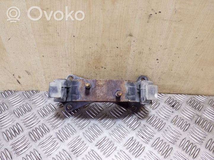 Subaru Outback Soporte de la caja de cambios 