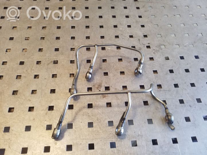 Subaru Outback Tuyau d'alimentation d'injecteur de carburant 