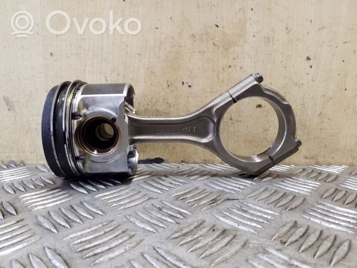 Subaru Outback Piston avec bielle B5EHEH