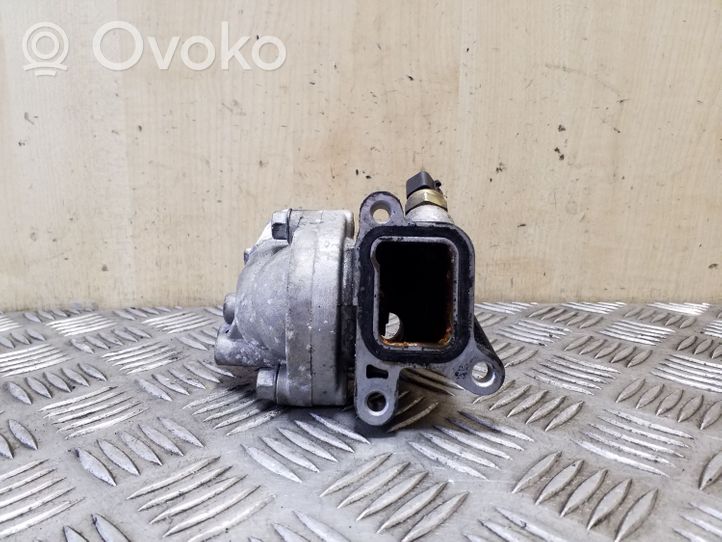 Hyundai i40 Thermostat / Thermostatgehäuse 