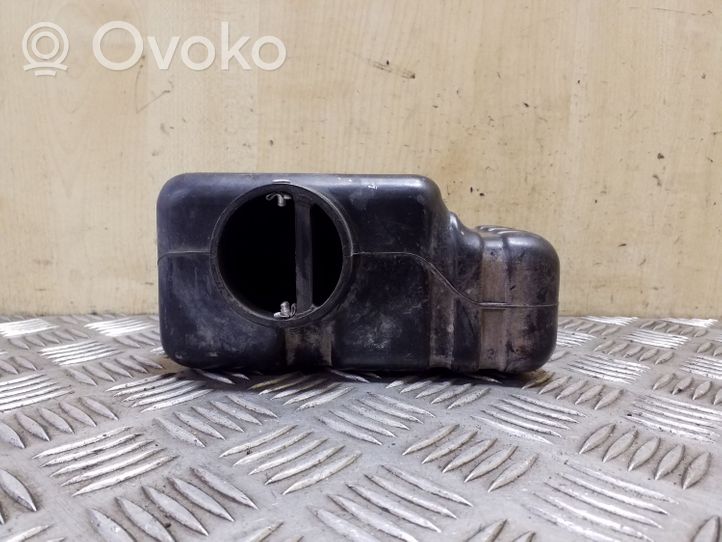 Opel Frontera B Intake resonator 897140411