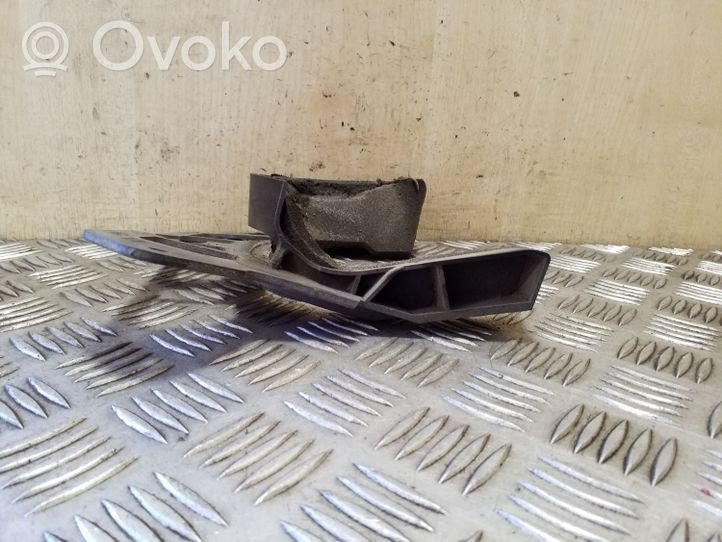 Audi A6 C7 Couvre-soubassement avant 4G0863190