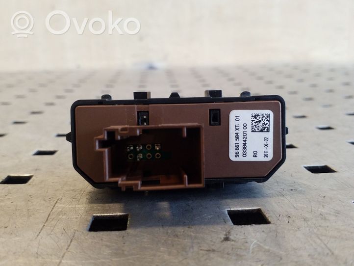 Peugeot 508 Fuel tank opening switch 96661584XT