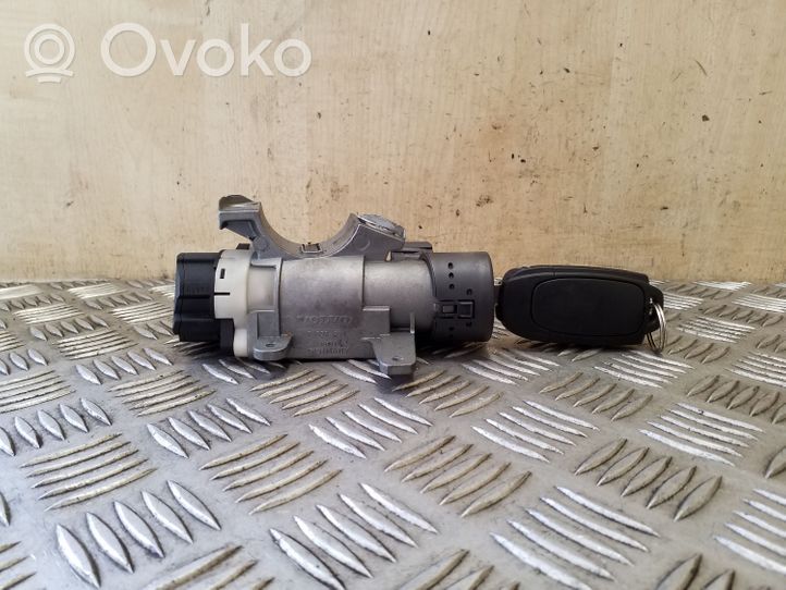 Volvo XC90 Ignition lock 8621509