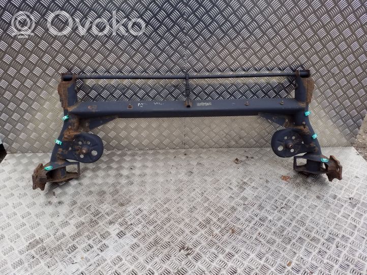 Volkswagen PASSAT B5.5 Rear axle beam 