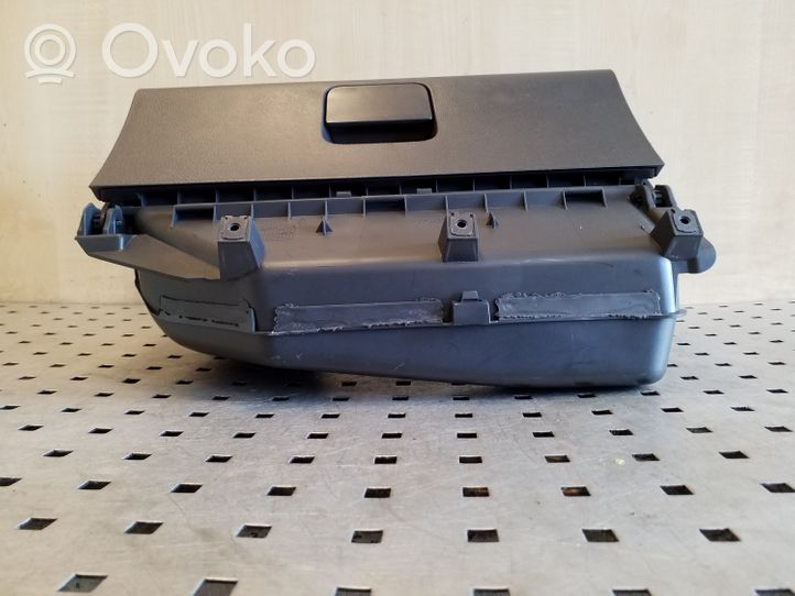 Volkswagen Polo IV 9N3 Glove box set 6Q1857101F