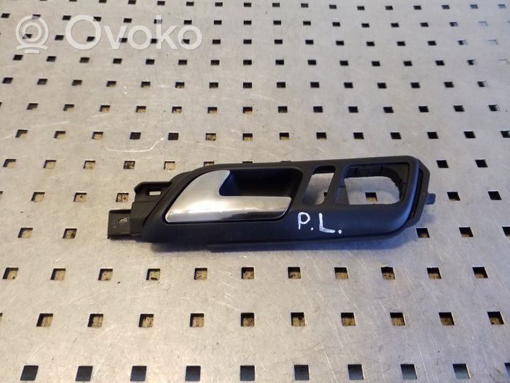 Volkswagen Polo IV 9N3 Front door interior handle 6Q1837247G