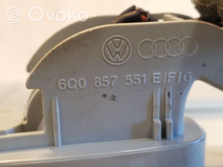 Volkswagen Polo IV 9N3 Aletta parasole 6Q0857551E