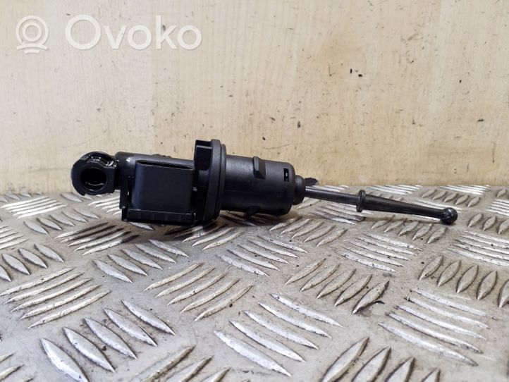 Volkswagen Sharan Clutch master cylinder 