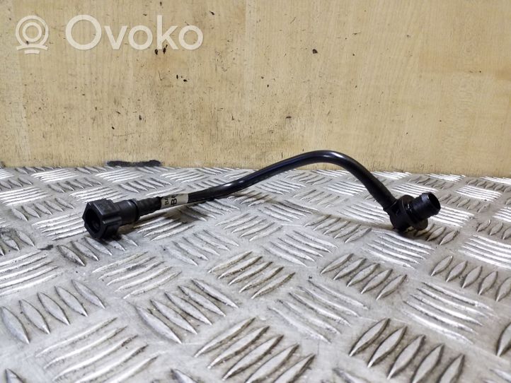 Land Rover Discovery 3 - LR3 Caurulīte (-es) / šļūtene (-es) 5H222A047BC