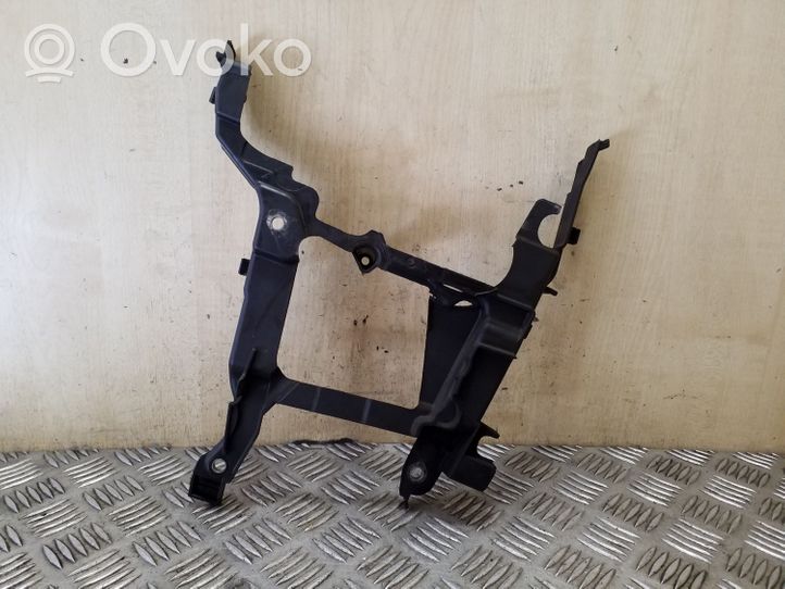 Nissan Juke I F15 Osłona paska / łańcucha rozrządu 135024340R