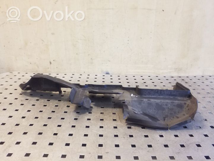 Audi A5 8T 8F Wlot / Kanał powietrza intercoolera 8T0121283J