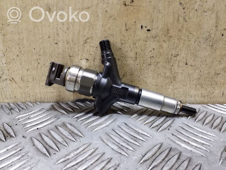 Subaru Outback Injecteur de carburant 16613AA030