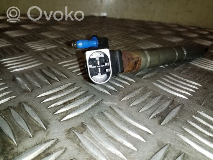 KIA Sorento Injecteur de carburant 338002F000