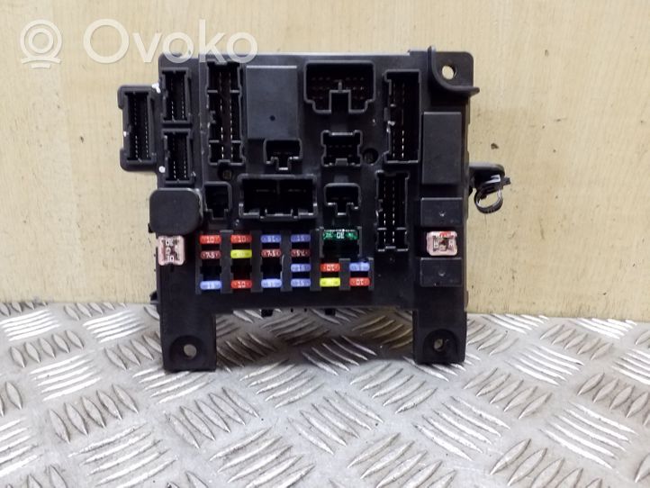 Mitsubishi ASX Module de fusibles 8637A644