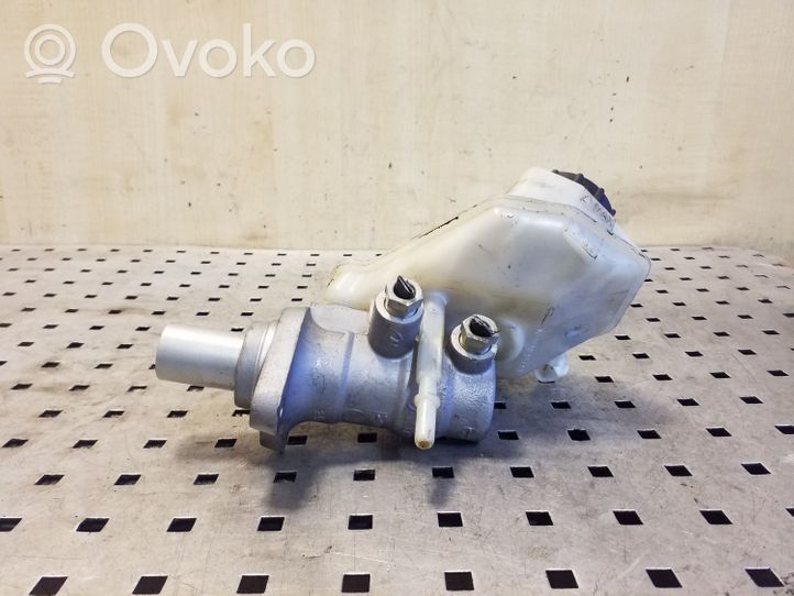 Land Rover Freelander 2 - LR2 Master brake cylinder 03350885571