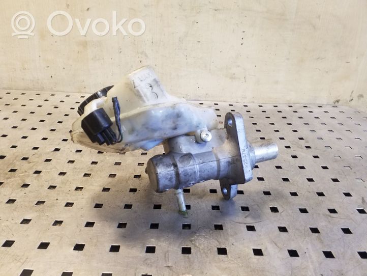 Volvo XC70 Pääjarrusylinteri 03350885571
