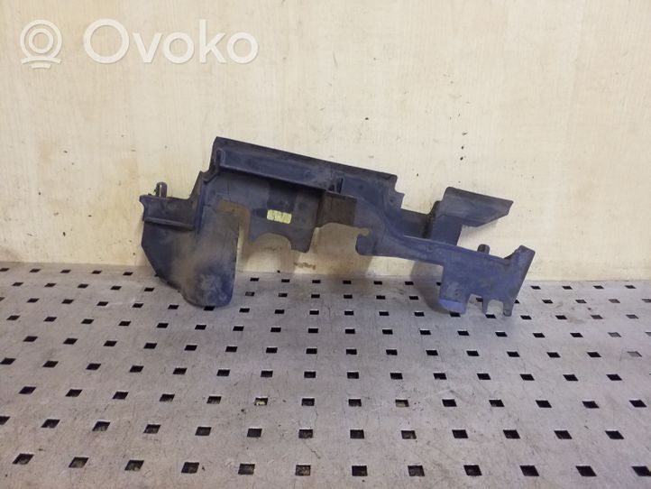 Volkswagen Golf Plus Conducto/guía del intercooler 5M0121283A