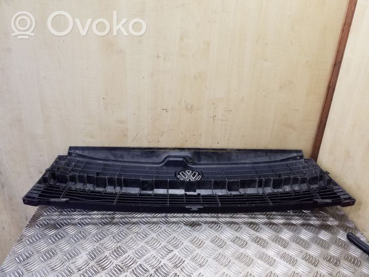 Volkswagen Transporter - Caravelle T4 Maskownica / Grill / Atrapa górna chłodnicy 701853653F