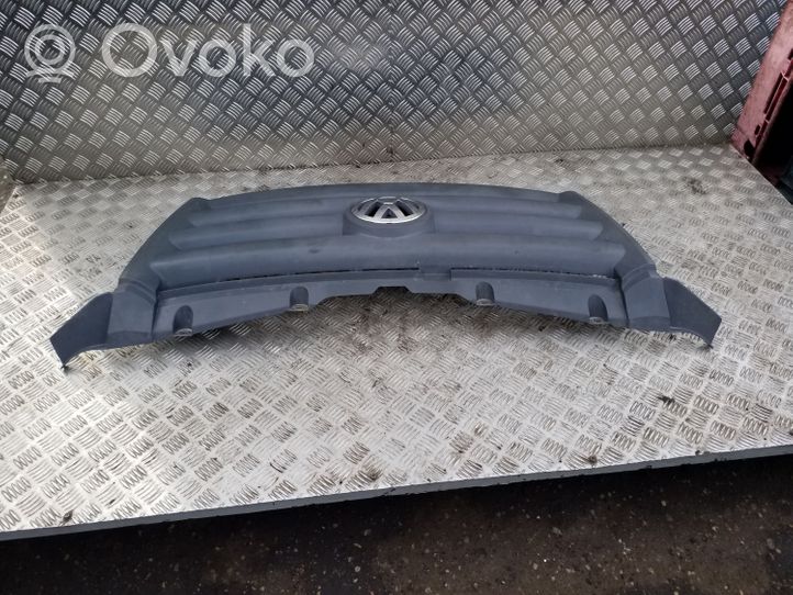 Volkswagen Crafter Front bumper upper radiator grill 2E0853653