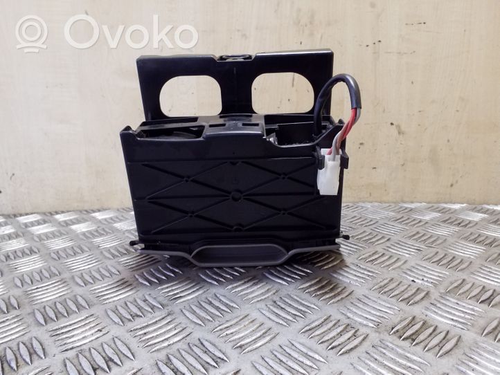 Volkswagen Crafter Cup holder front 9068100028