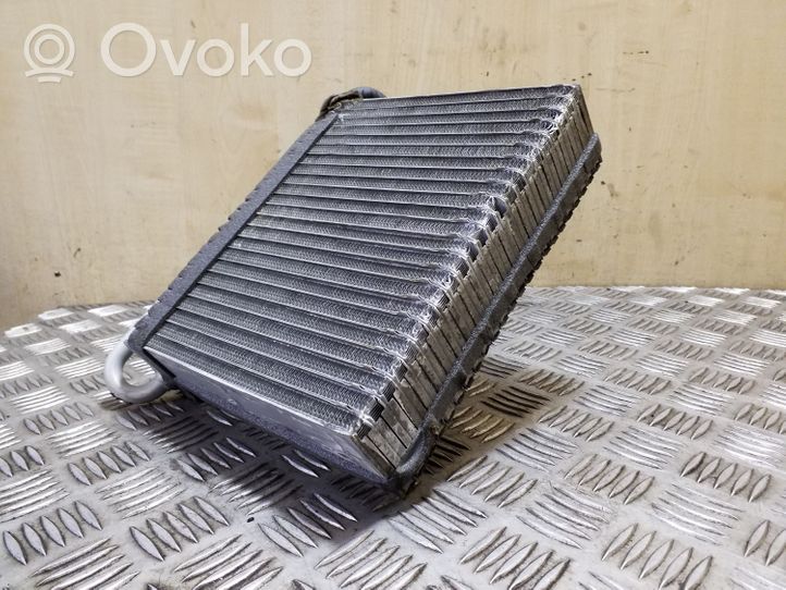 Ford Mondeo MK IV Oro kondicionieriaus radiatorius (salone) 