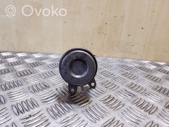 Volkswagen Eos Turbo system vacuum part 