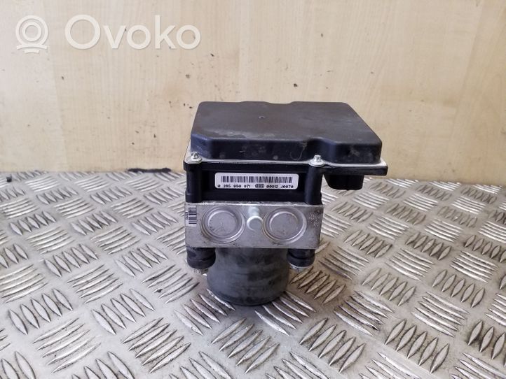 Jaguar XJ X351 ABS Pump 0265236116