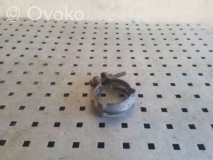 Jaguar XJ X351 Muffler pipe connector clamp 