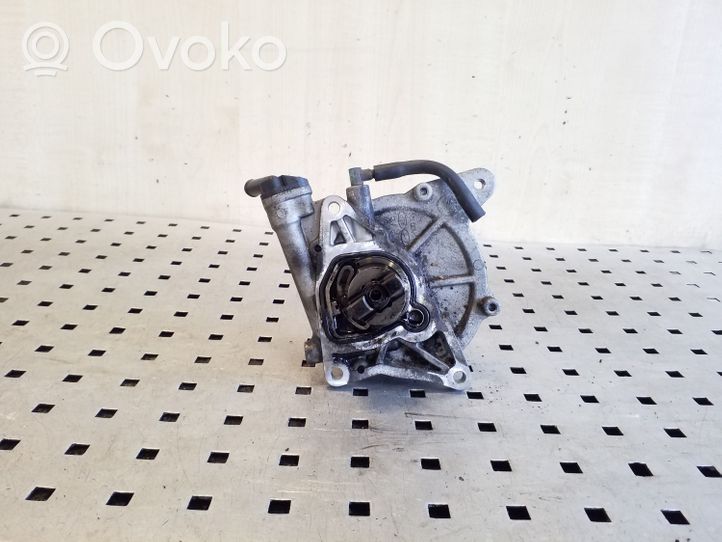 KIA Sorento Vacuum pump 288102F000