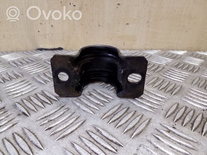 KIA Sorento Mocowanie stabilizatora osi przedniej 