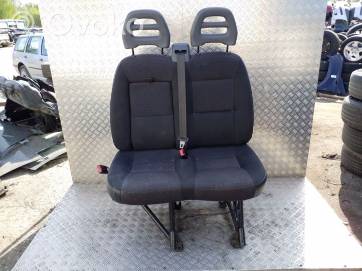 Peugeot Boxer Fotel przedni podwójny / Kanapa 07355868890E