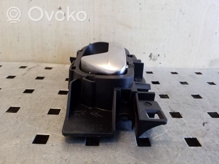 Citroen C4 Grand Picasso Klamka wewnętrzna drzwi tylnych 9800099780