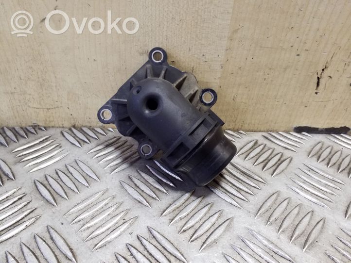 BMW 5 GT F07 Boîtier de thermostat / thermostat 4102870