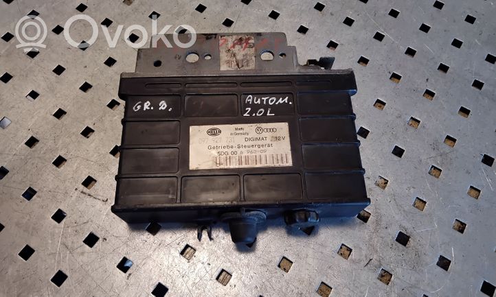 Audi 80 90 S2 B4 Sterownik / Moduł ECU 097927731