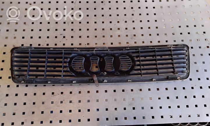 Audi 80 90 S2 B4 Maskownica / Grill / Atrapa górna chłodnicy 8G0853651G