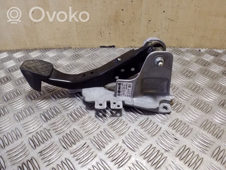 Volkswagen PASSAT CC Brake pedal 3C2721057G