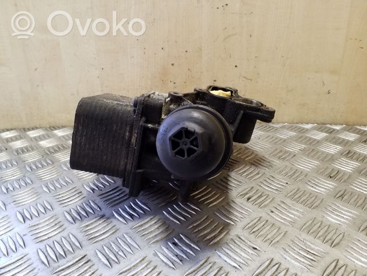 Renault Trafic II (X83) Support de filtre à huile 8201005241