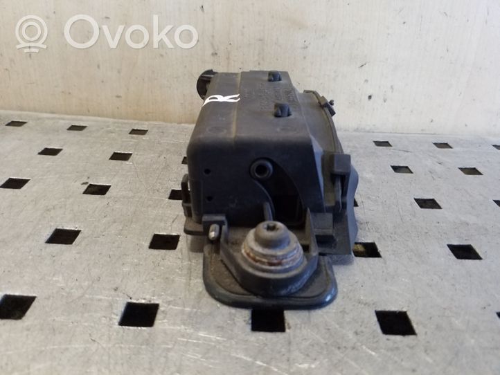 Audi 80 90 S2 B4 Takaoven ulkokahva 8A0839206B