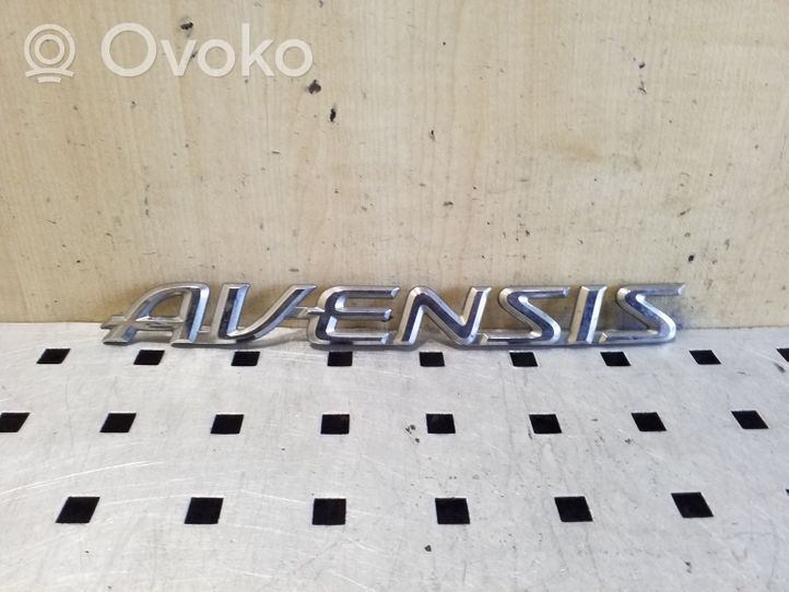 Toyota Avensis T250 Ražotāja plāksnīte / modeļa burti 